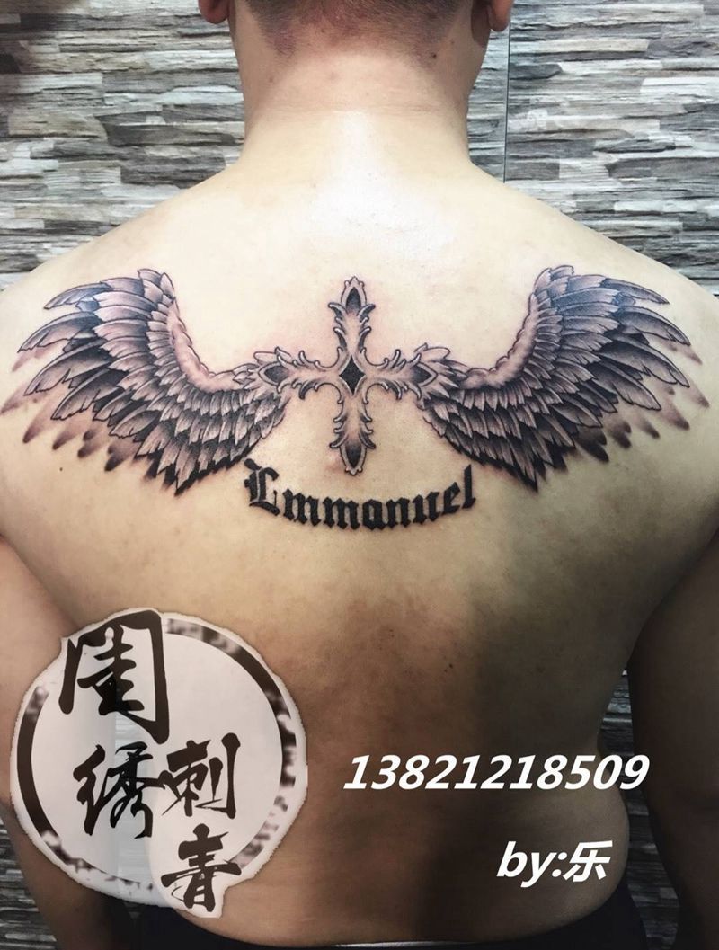 翅膀纹身图片_成品肩部背部欧美清新贴纸动物静物纹身图案