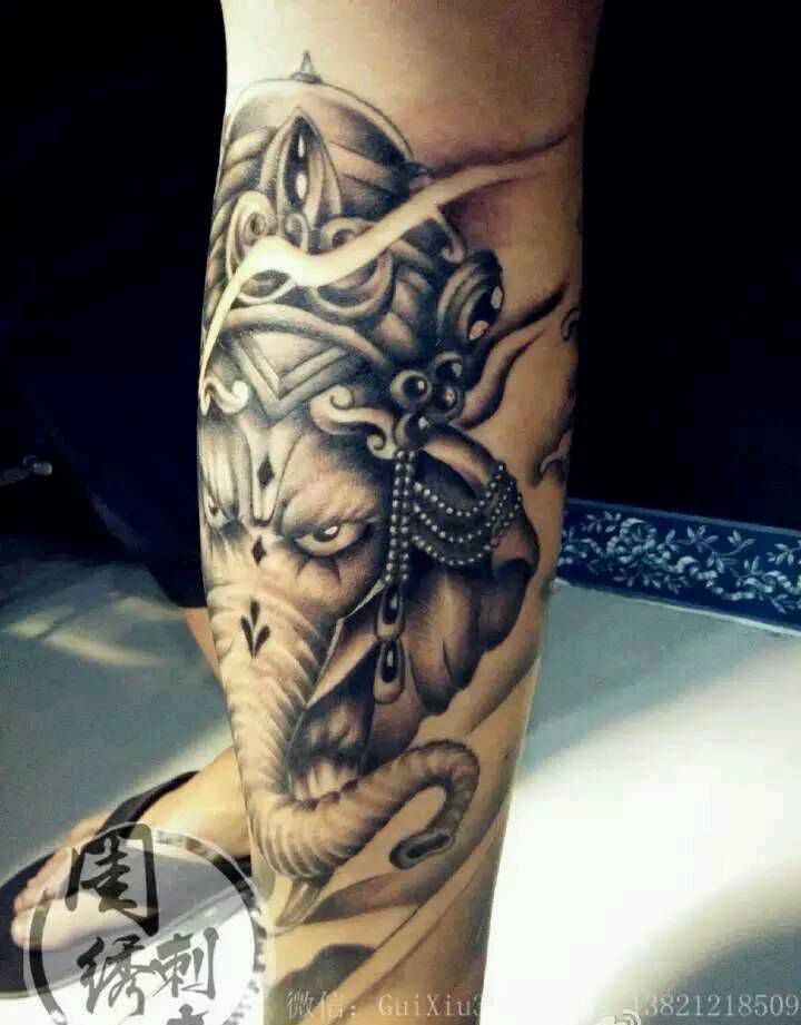 小腿象神纹身图片_腿部传统动物鬼神宗教成品纹身图案