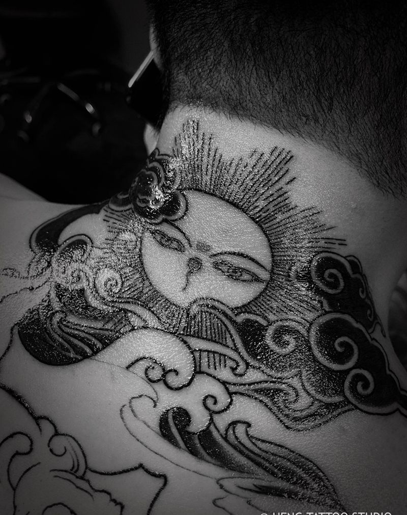 佛眼纹身图片_颈部背部几何图腾纹身图案