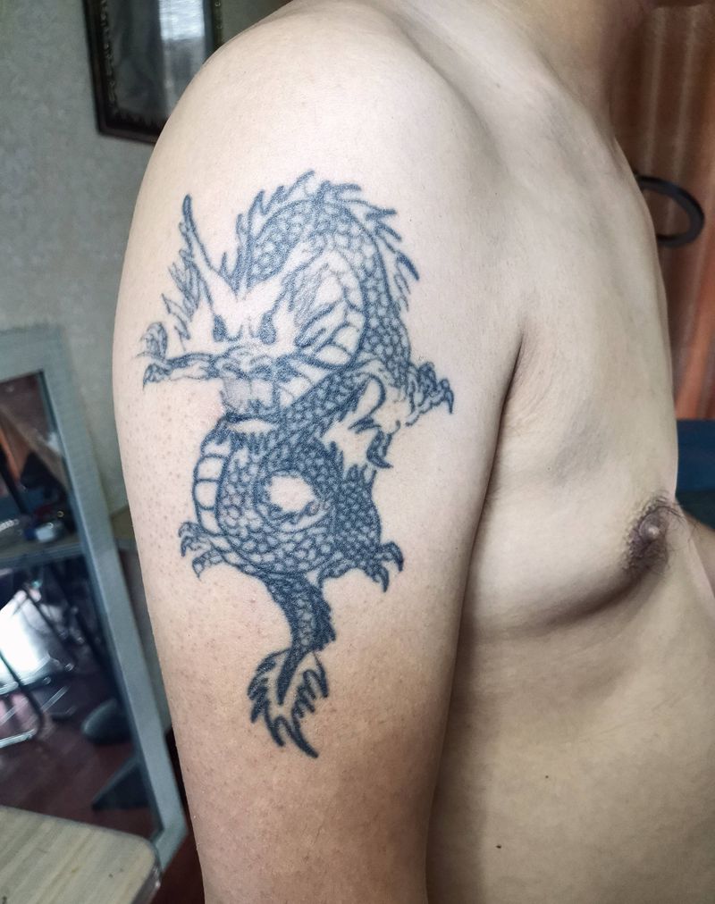 关羽纹身图片_肩部胸部纹身图案