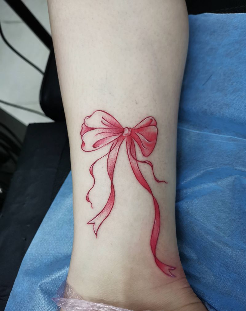 蝴蝶结纹身图片_腿部水彩纹身图案