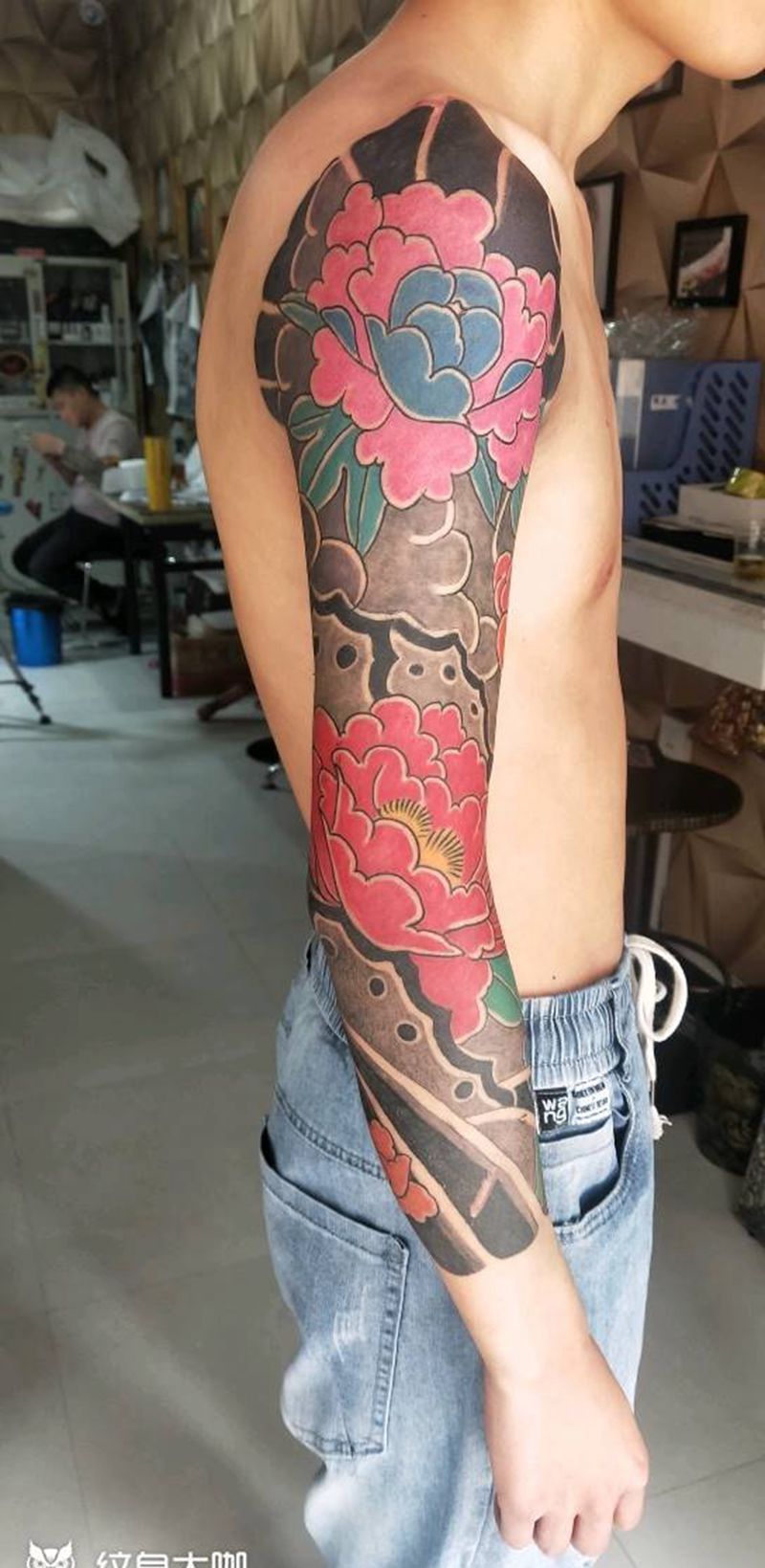 花臂纹身图片_老传统纹身图案