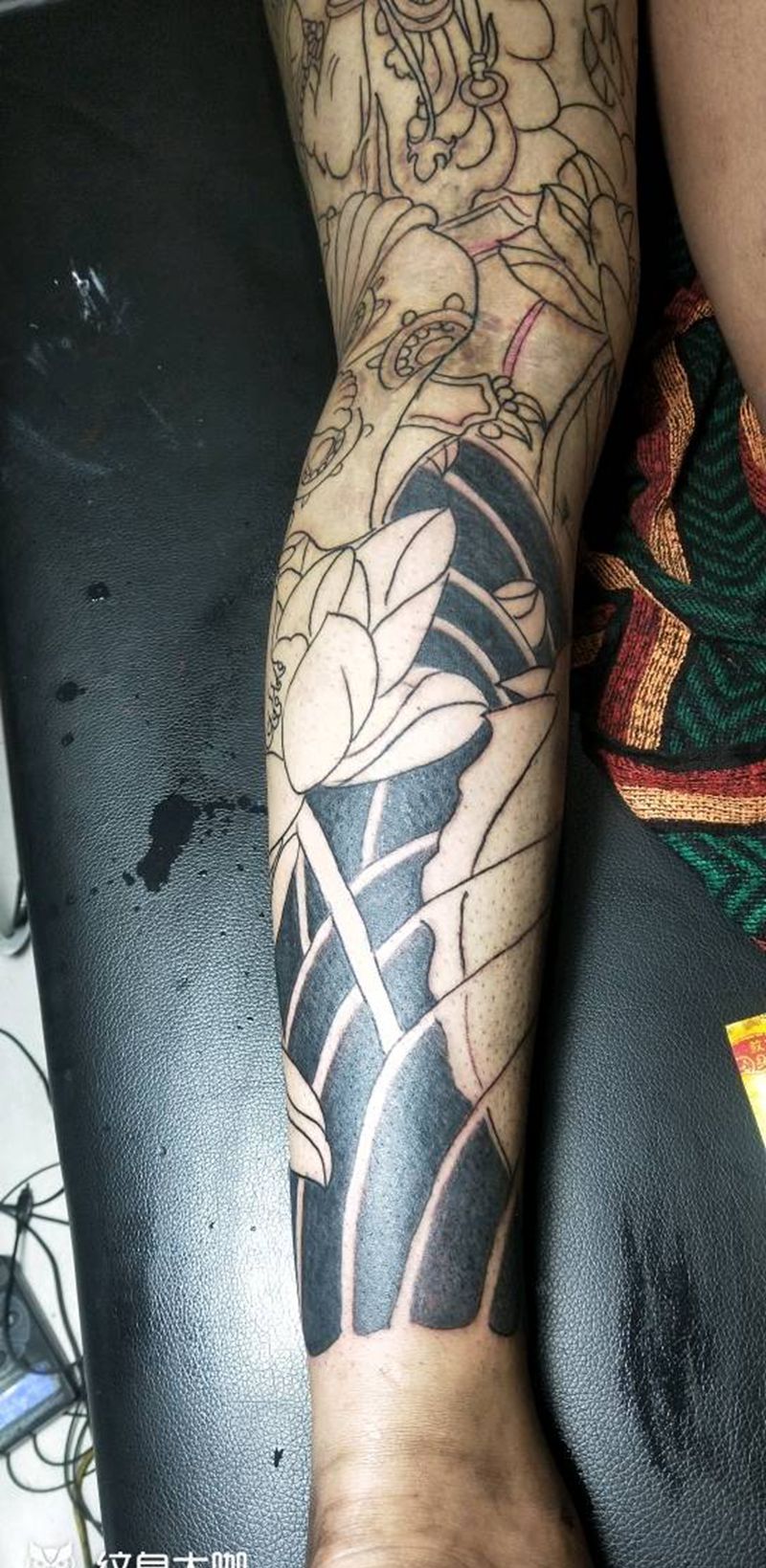 花腿纹身图片_老传统纹身图案