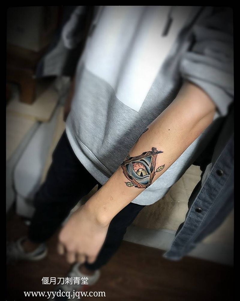 原创school上帝之眼纹身图片_成品手稿手臂欧美原创纹身图案