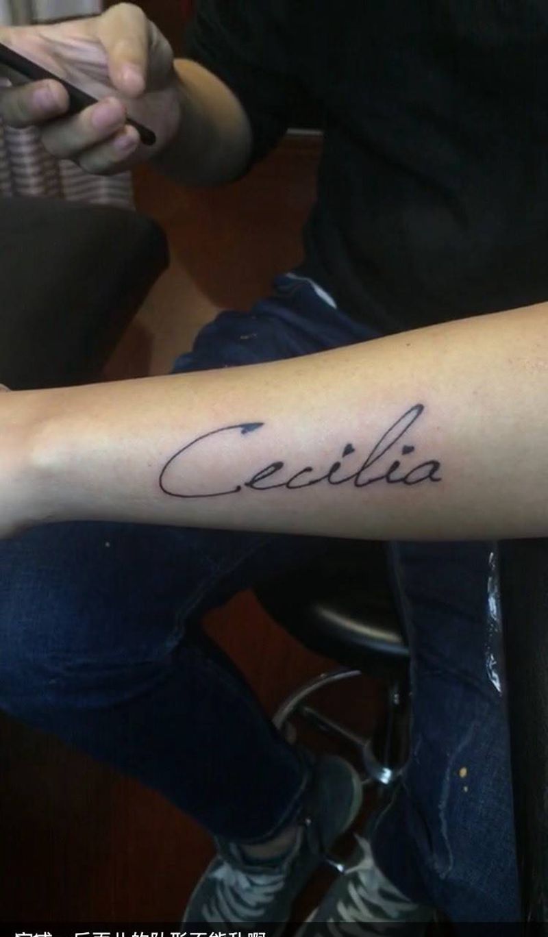 花体英文纹身图片