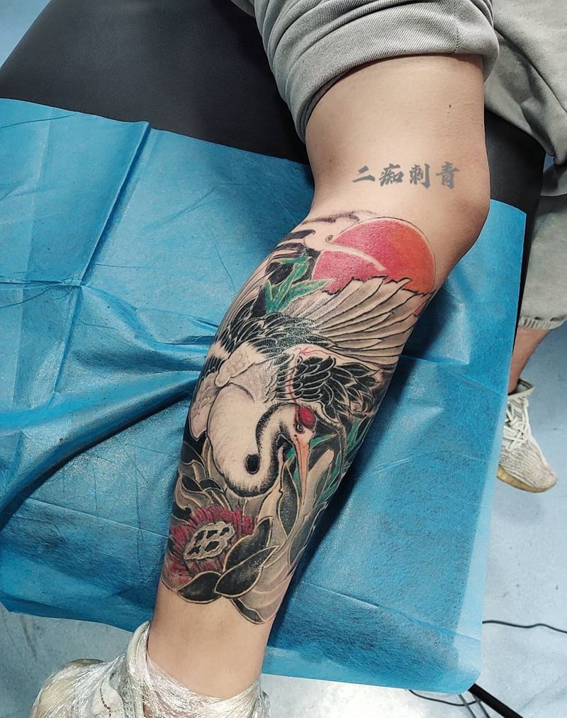 仙鹤 莲花纹身图片_腿部纹身图案