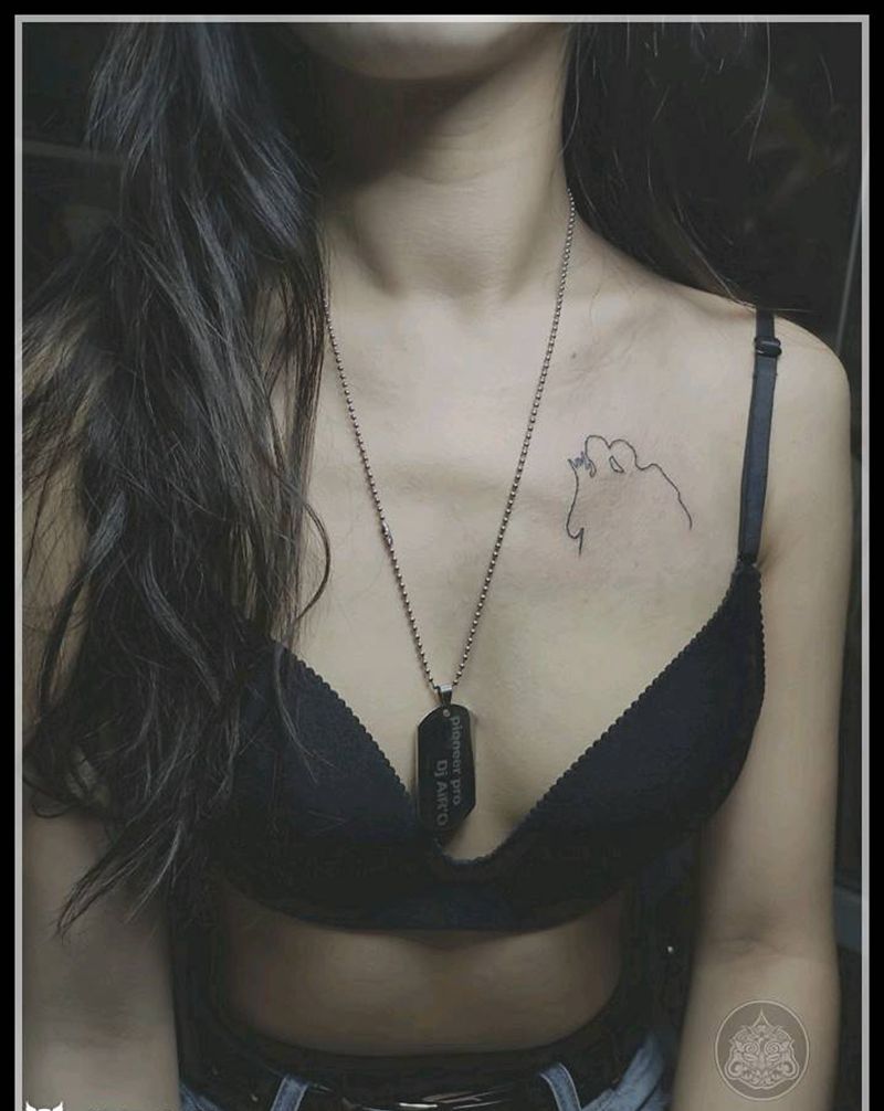 简笔画纹身图片_胸部简笔画纹身图案