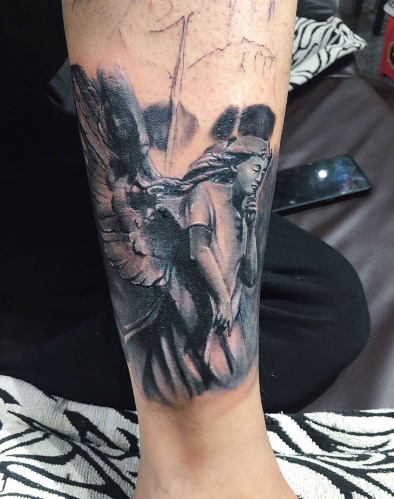 魔鬼中的天使 未完纹身图片