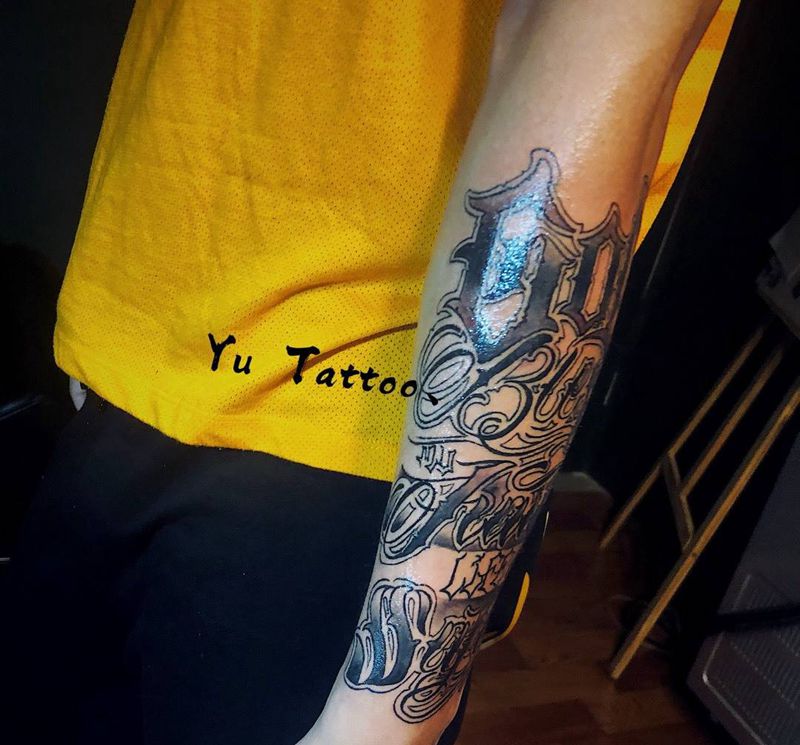 奇卡诺字体纹身图片