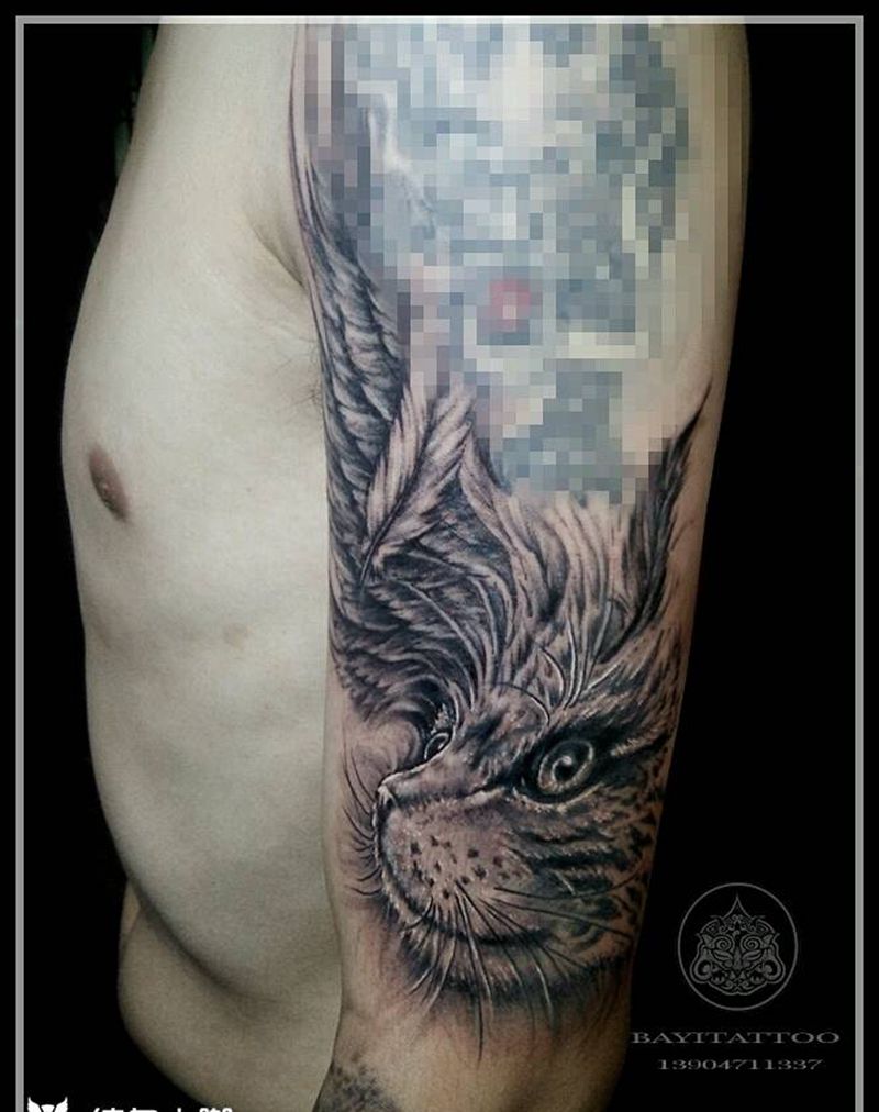 填充空隙纹身图片_肩部欧美动物内蒙古纹呼市巴依纹身图案