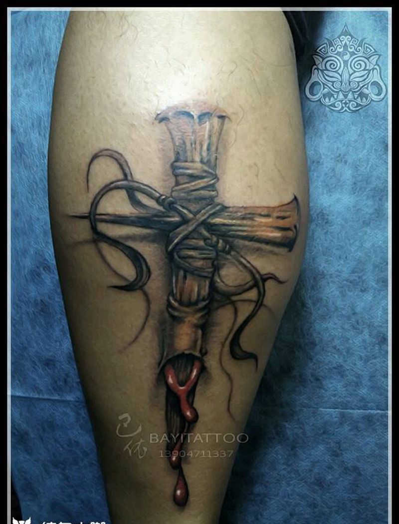 小腿十字架纹身图片_腿部欧美宗教内蒙古纹呼市巴依纹身图案