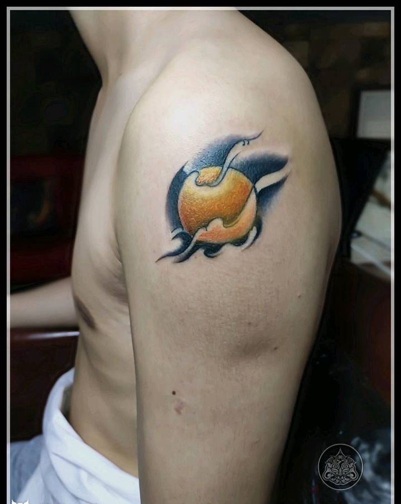 修整月亮纹身图片_手臂图腾修改太阳纹身图案