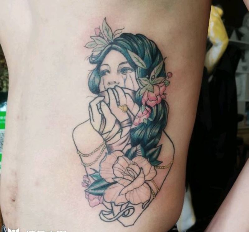 姑娘纹身图片