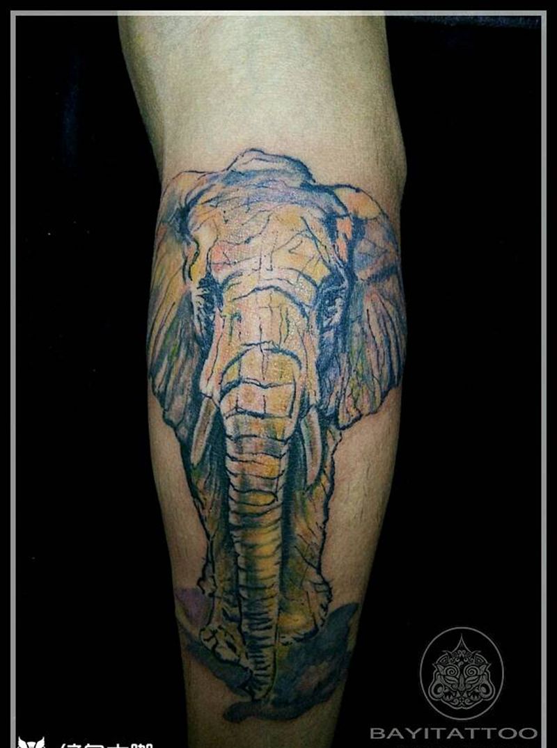 做旧水墨象纹身图片_腿部水彩水墨做旧水彩纹身图案