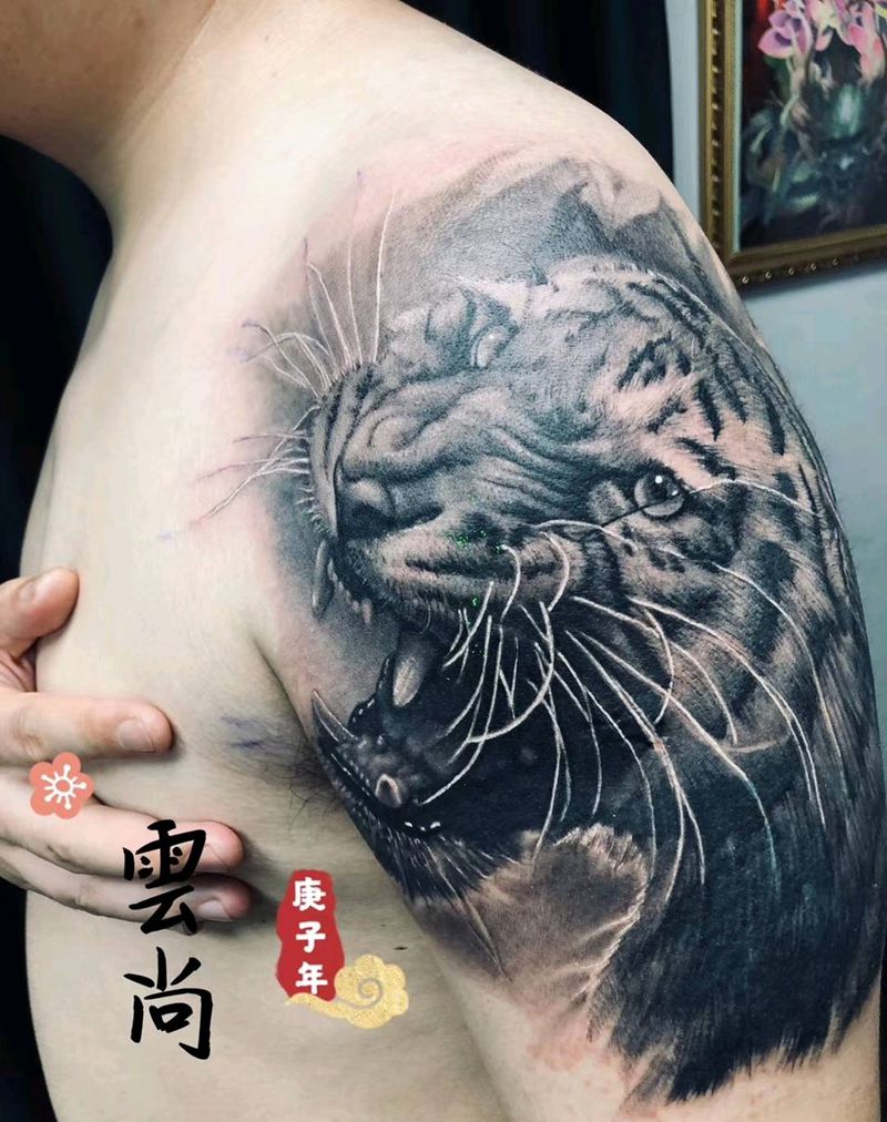 写实老虎纹身图片_手臂欧美写实纹身图案