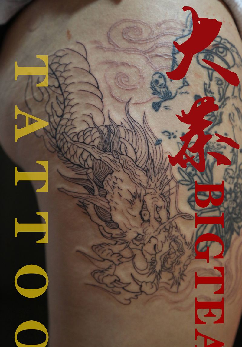 《盘龙》30%纹身图片_腿部老传统纹身图案