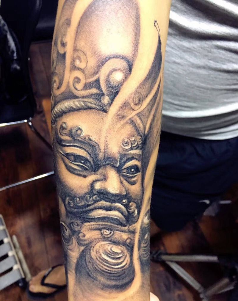 天王纹身图片_传统人物手臂手稿纹身图案