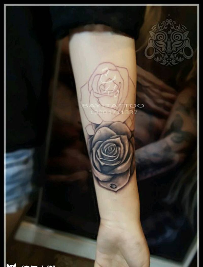 写实玫瑰纹身图片_手臂欧美写实内蒙古纹呼市巴依纹身图案