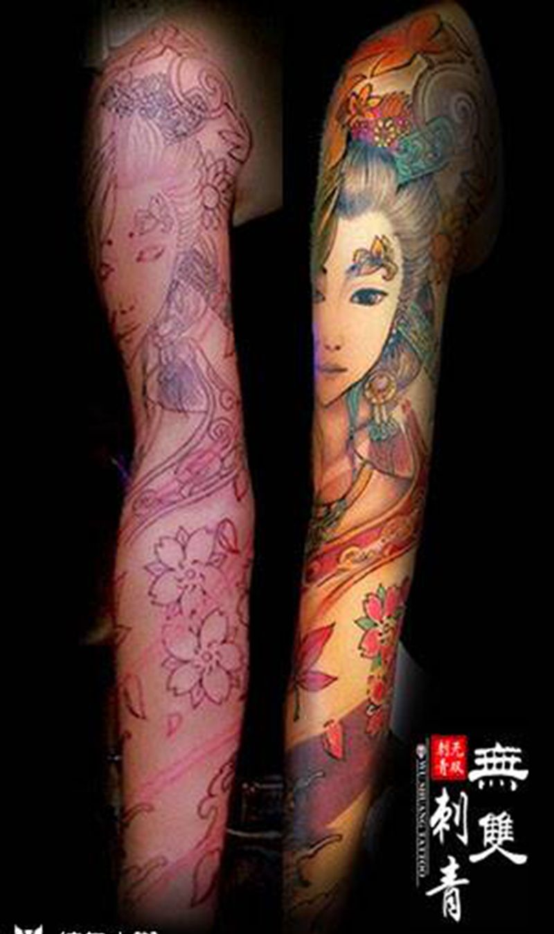 美女花臂纹身图片_肩部手臂新传统老传统纹身图案