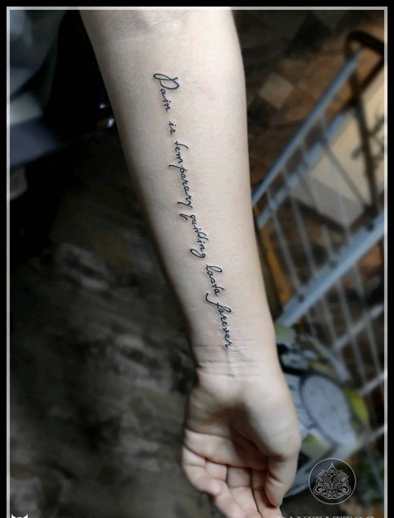 小臂英文纹身图片_手臂花体字英文纹身图案