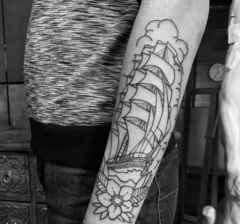 old school 帆船纹身图片