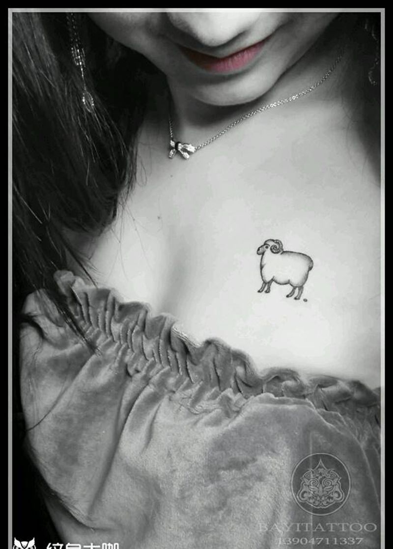羊羊羊纹身图片_胸部小清新羊纹身图案