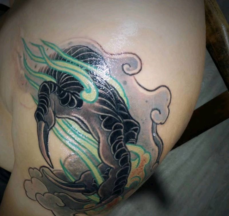 爪纹身图片_新传统纹身图案