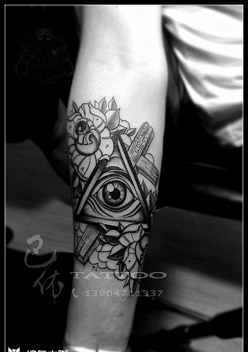思酷上帝之眼纹身图片_欧美手臂巴依纹身内蒙古纹身专业纹身纹身图案