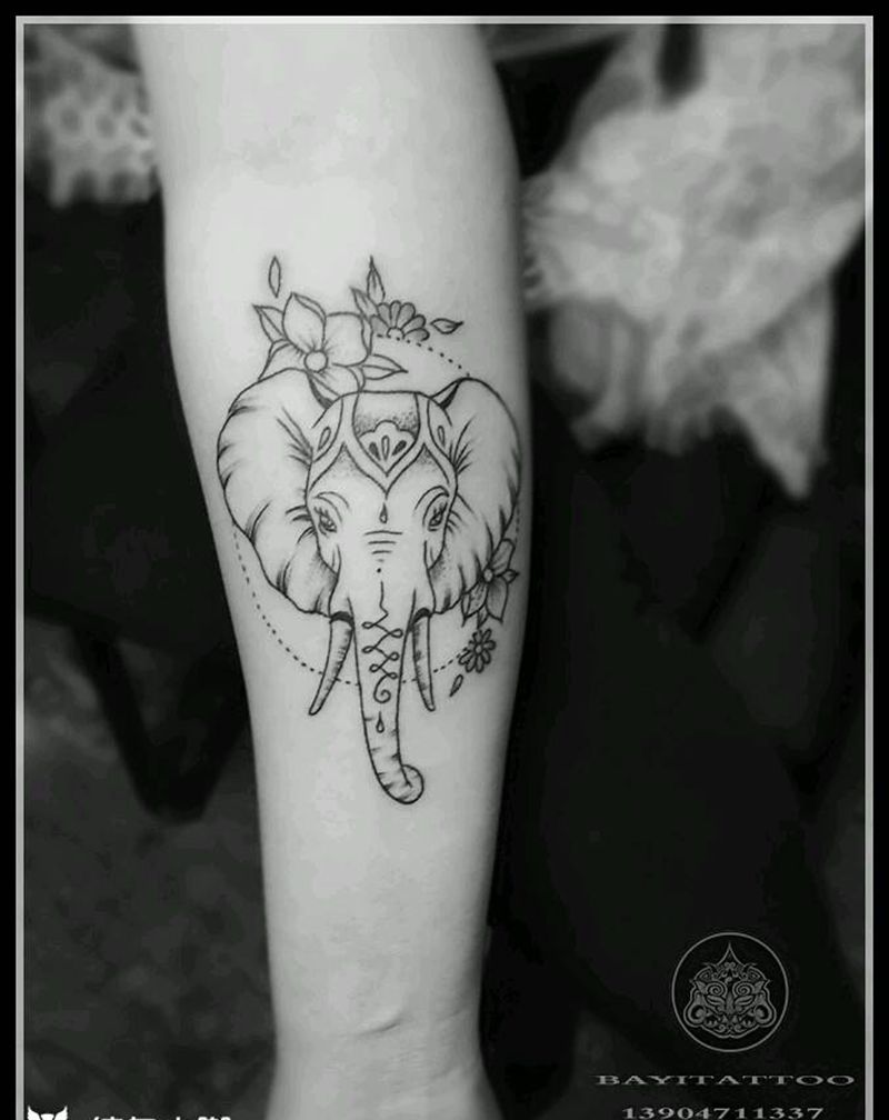 小象神纹身图片_手臂几何象神纹身图案