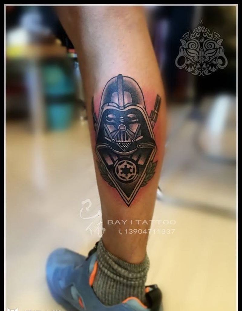 黑武士纹身图片_巴依内蒙古专业培训腿部欧美纹身图案