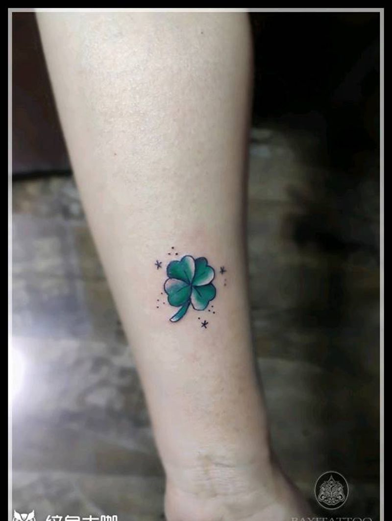四叶草遮盖疤痕纹身图片_手臂小清新四叶草遮盖纹身图案