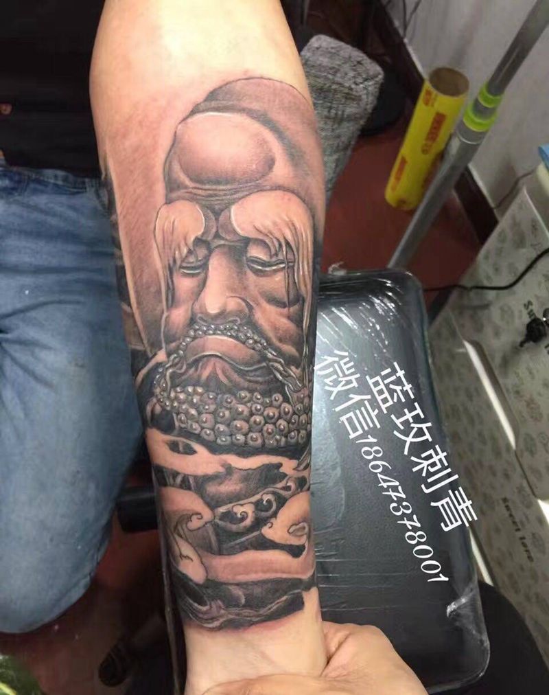 达摩完工耗时6小时纹身图片