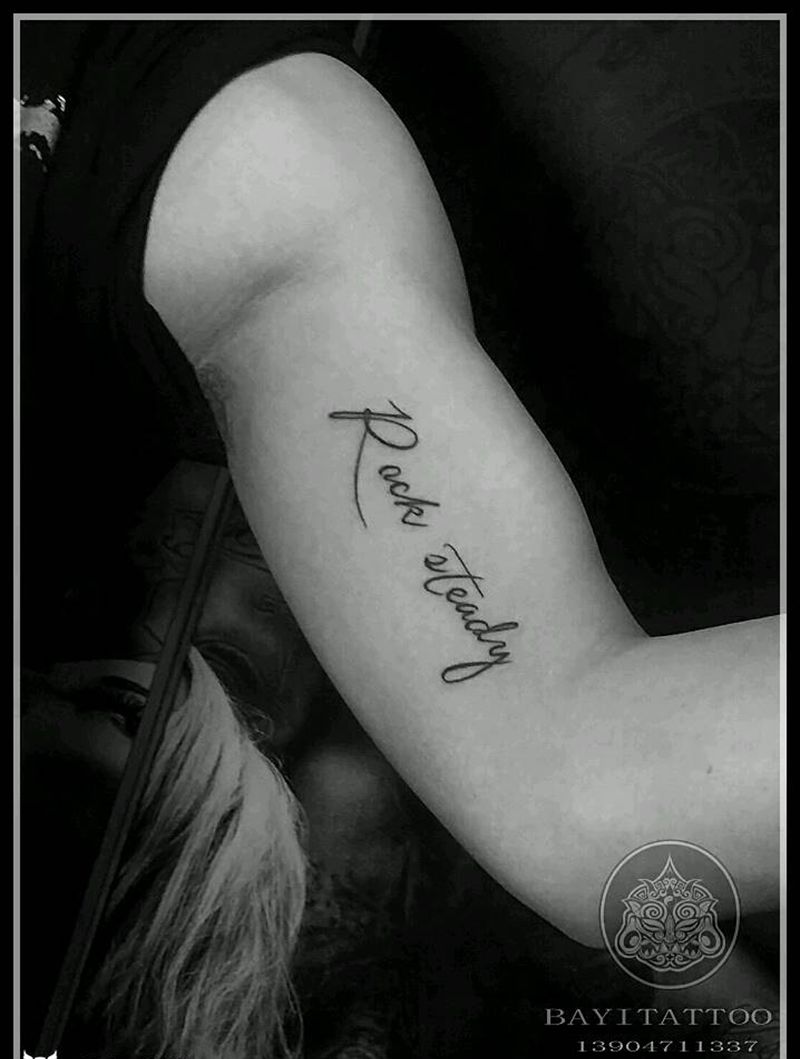 字母几枚纹身图片_手臂清新字符内蒙古纹呼市巴依纹身图案