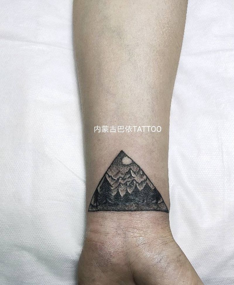 微型风景遮盖纹身图片_手部点刺遮盖小清新纹身图案