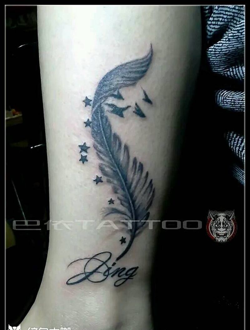 羽毛纹身图片_清新静物巴依纹身专业纹身纹身图案