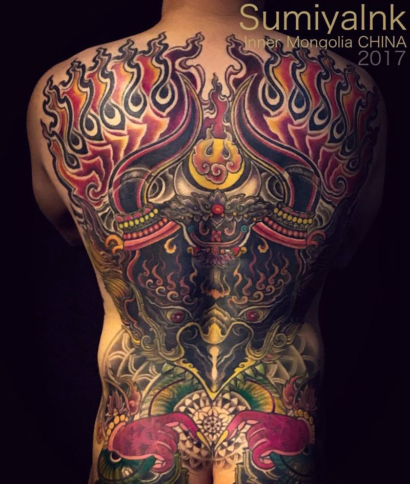 大鹏金翅鸟<Garuda >纹身图片_成品背部习俗图腾宗教动物原创纹身图案