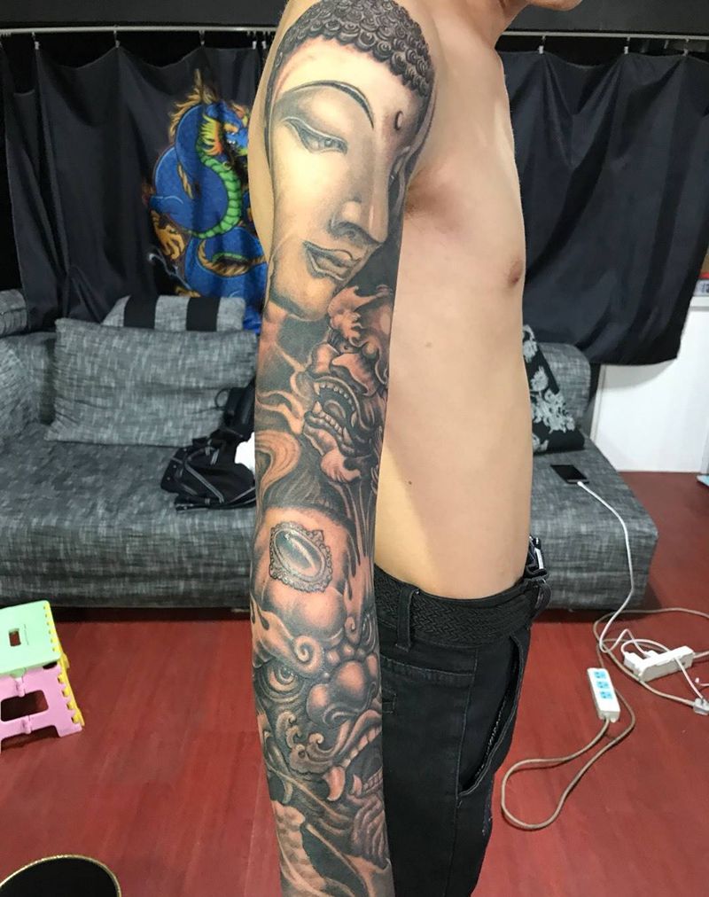 佛与唐狮子纹身图片