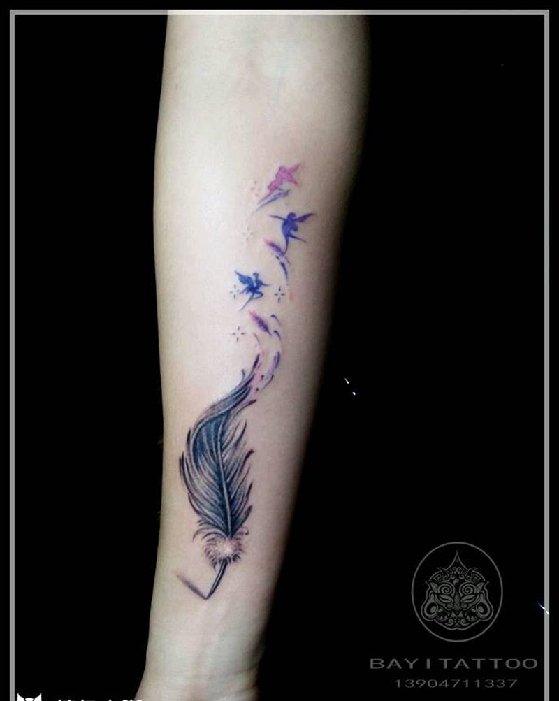 羽毛精灵纹身图片_手臂清新内蒙古纹呼市巴依纹身图案