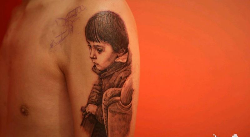 写实半身像纹身图片_手臂欧美写实纹身图案