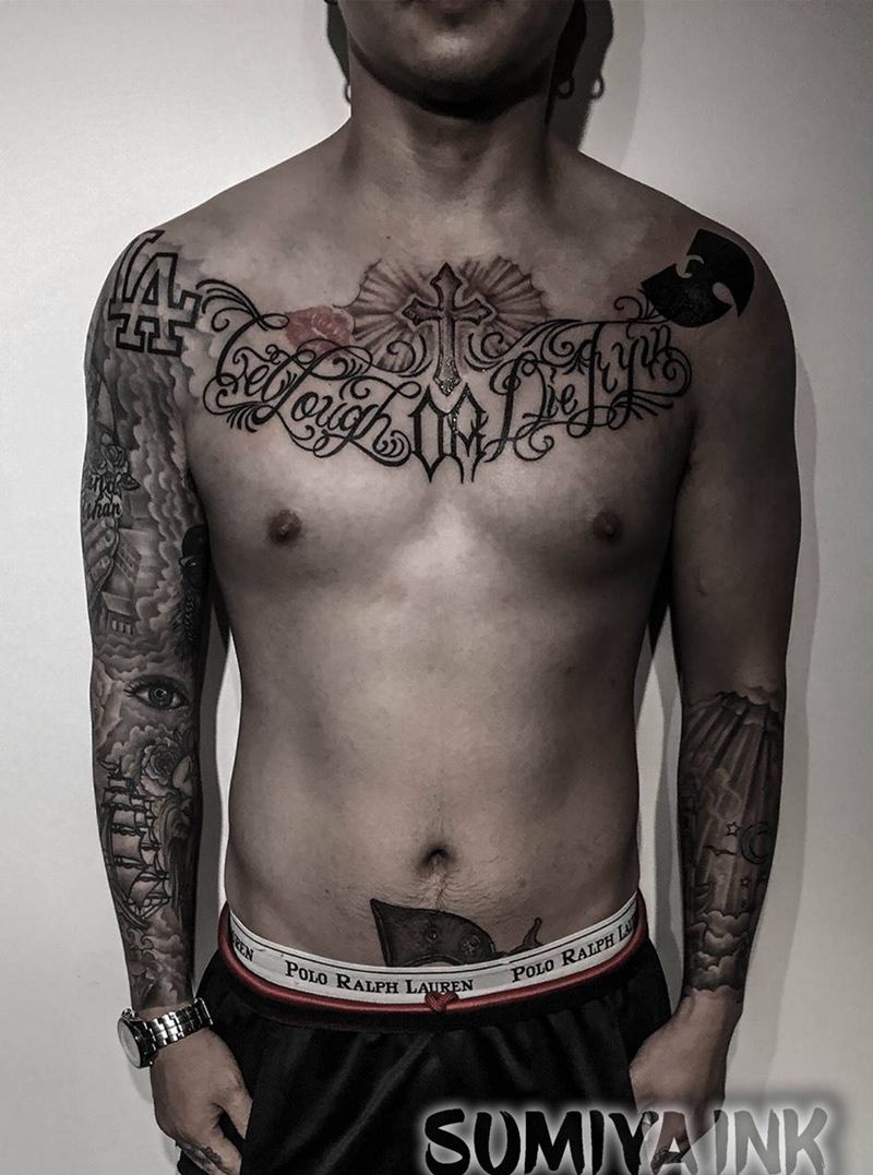 欧美肖像写实花臂花胸纹身图片