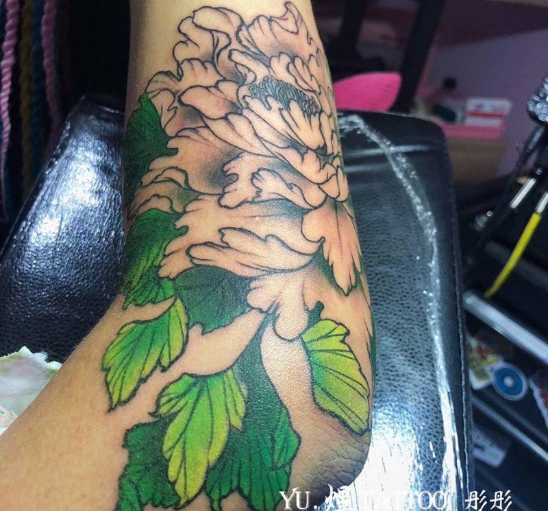 遮盖疤痕 牡丹纹身图片