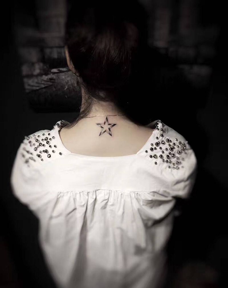 小星星纹身图片