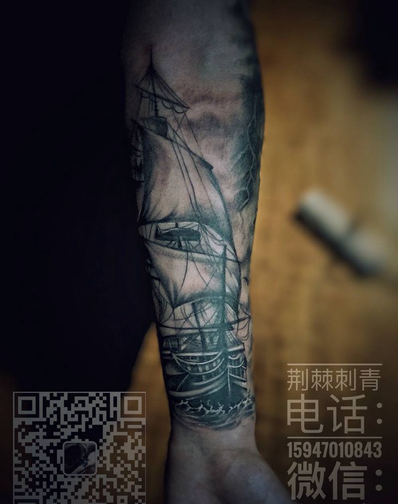 小臂帆船纹身图片