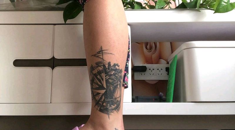 遮盖恢复后纹身图片_腿部点刺几何暗黑纹身图案