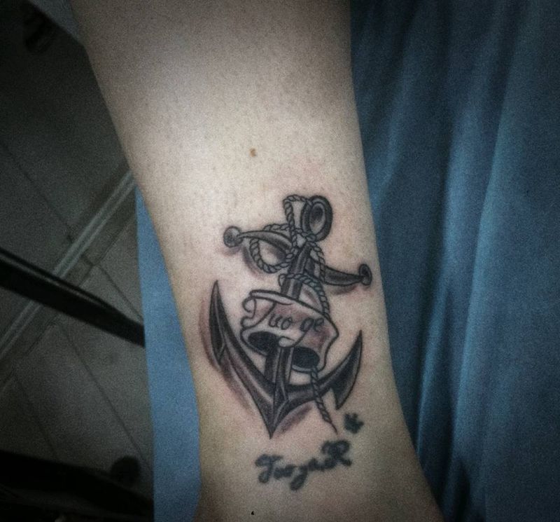 船锚纹身图片_手臂腿部Old School欧美写实纹身图案