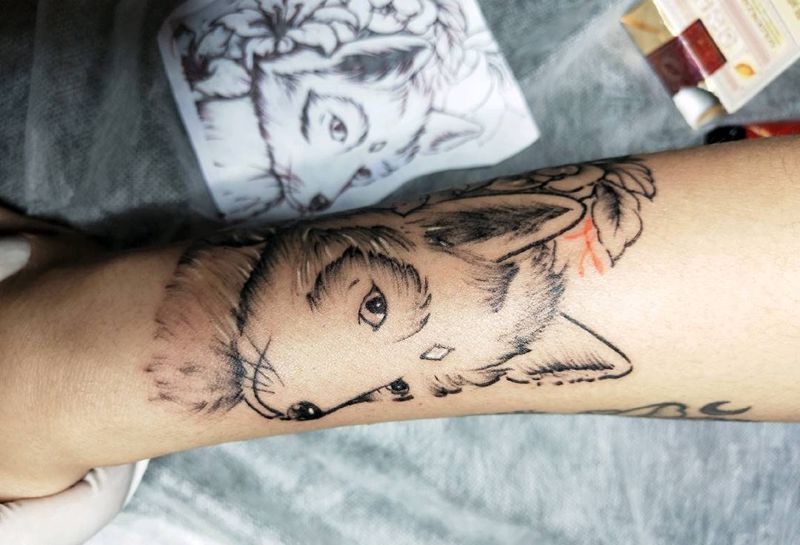 狐狸纹身图片_手臂点刺纹身图案