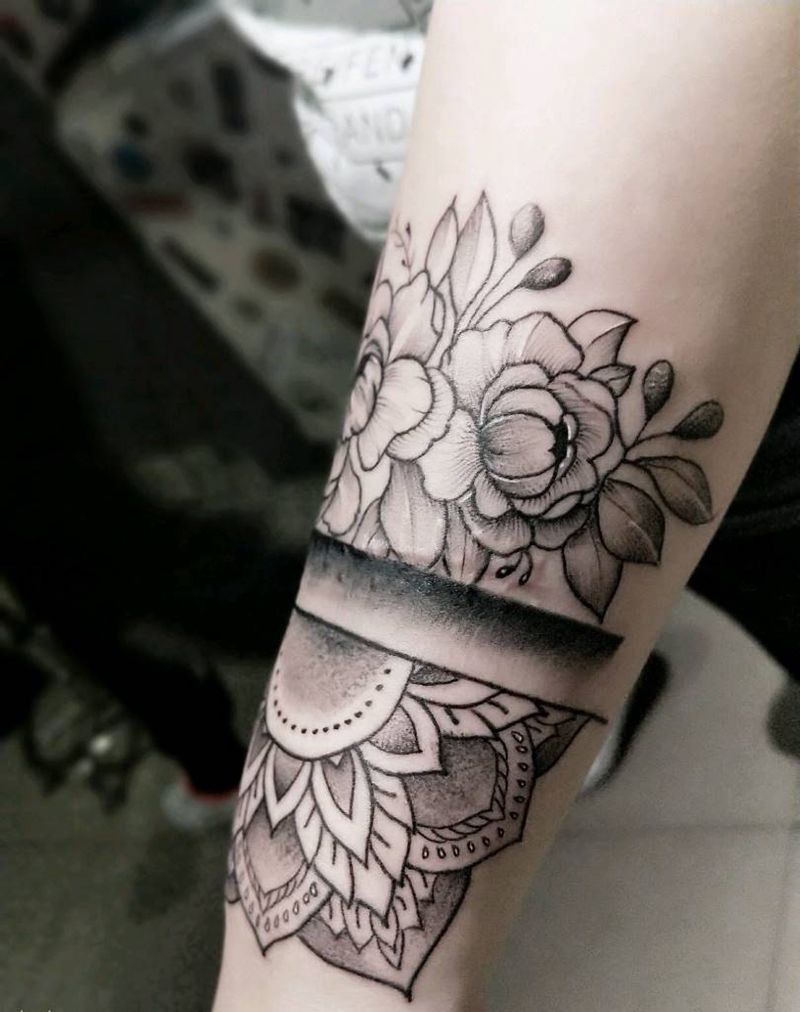 伤疤遮盖纹身图片_手臂点刺几何纹身图案