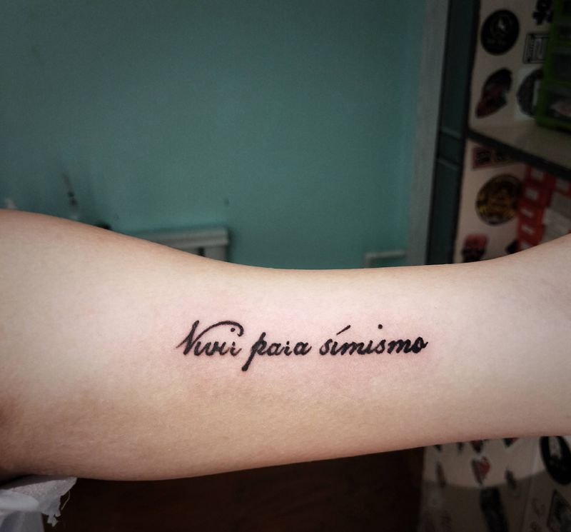 英文纹身纹身图片_手臂花体字纹身图案