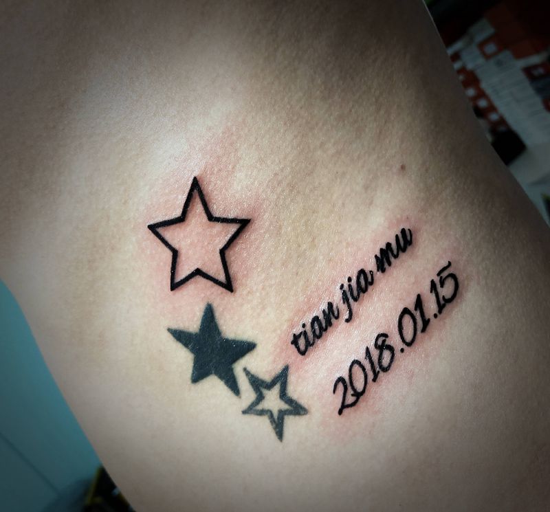 女儿的名字纹身图片_腰部几何纹身图案