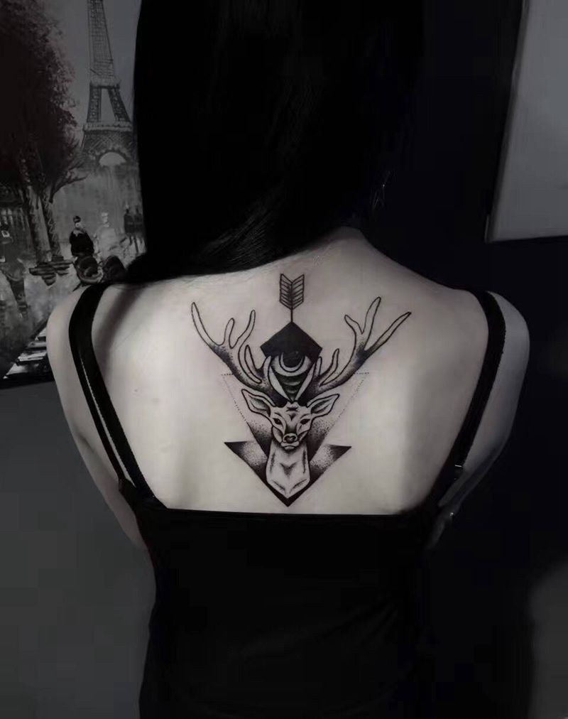 点刺鹿遮盖纹身图片